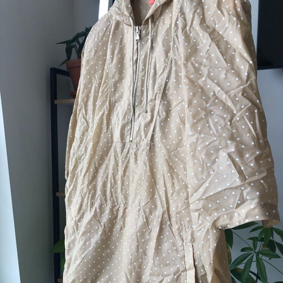 Tan and White Polka Dot Rain Cover - Picture 5 of 5